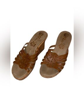 LULI Cork Slide Wedge Sandals in Tan and Natural in Size 8M